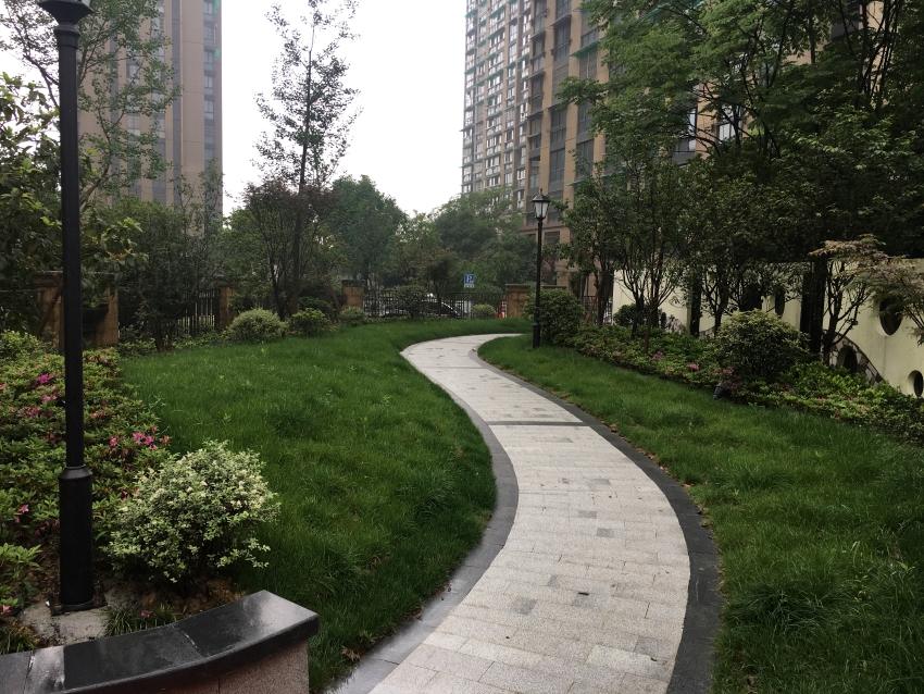 半山街道金星桃源地塊多功能運(yùn)動(dòng)場(chǎng)地