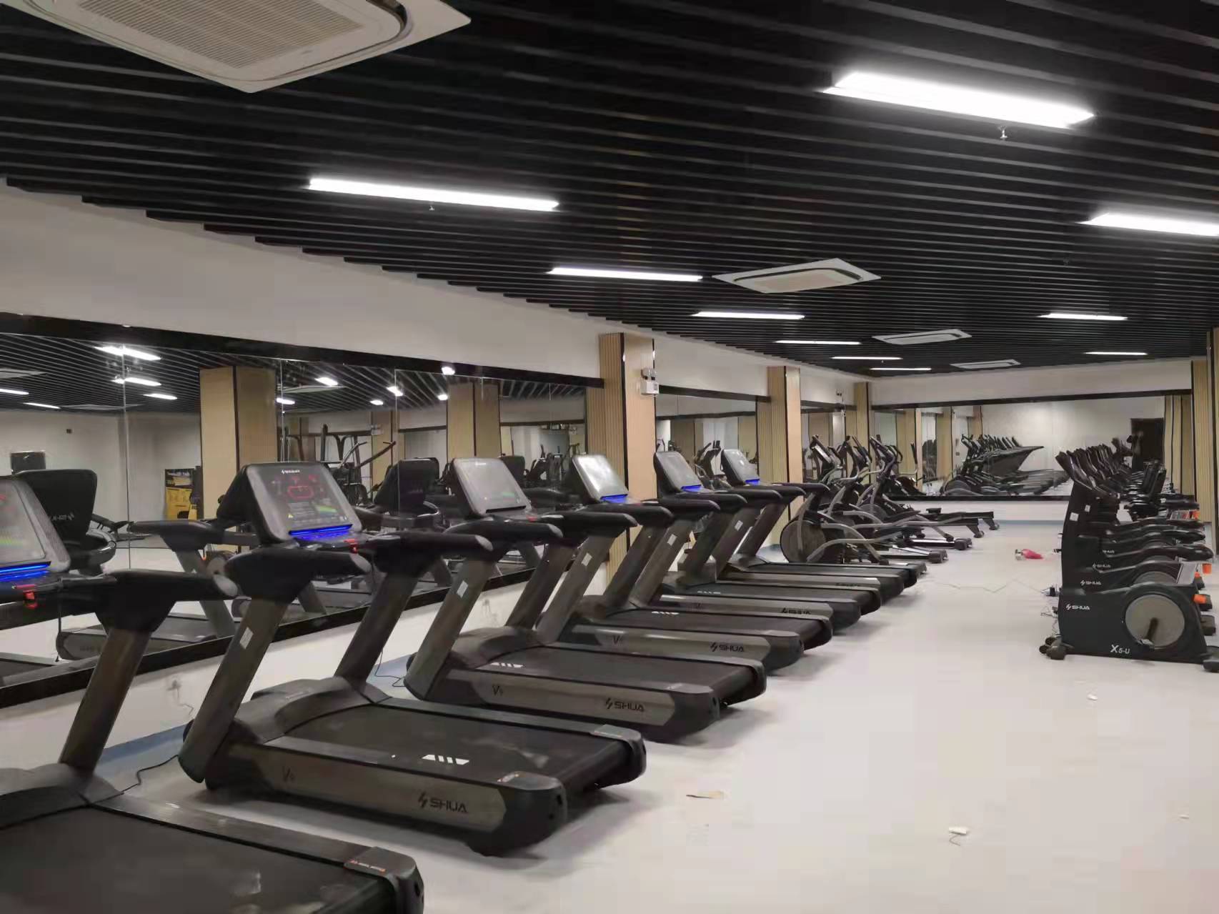 長(zhǎng)河高級(jí)中學(xué)